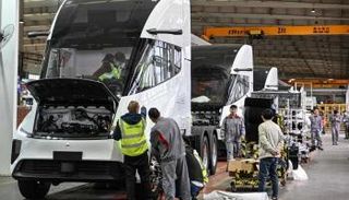 صناعة الشاحنات في الصين