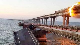 جسر مضيق كيرتش 