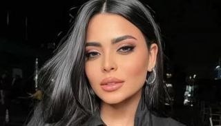 الفنانة أسماء جلال 