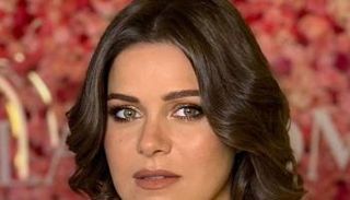 الفنانة يسرا اللوزي