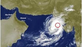  منخفض مداري في بحر العرب 