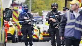 الشرطة البريطانية في موقع هجوم مانشستر