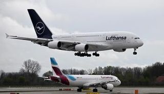 طائرتان بمطار ميونخ