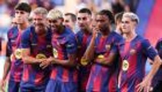 من برشلونة لبايرن ميونخ.. 8 فرق لم تخسر في الدوريات الكبرى