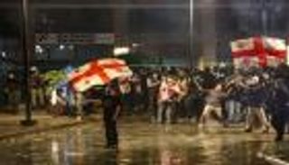 «لن يفلت أحد».. رئيس وزراء جورجيا يتوعد المعارضة بعد مظاهرات عنيفة
