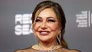 اتهام الفنانة ليلى علوي بالتعدي على صحفي من ذوي الهمم