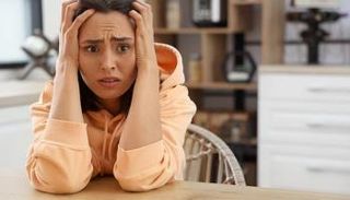 نصيحة من معالج نفسي لهزيمة القلق في 15 دقيقة