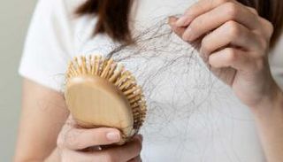 تساقط الشعر مرتبط بمشروباتك اليومية