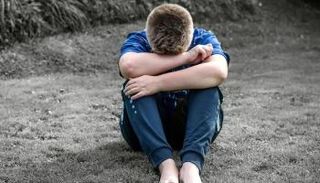 حاول الصبي تبرير ما فعله بالقول إنه "كان يمزح فقط"