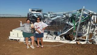 معدات ناسا تهبط على مزرعة أمريكية