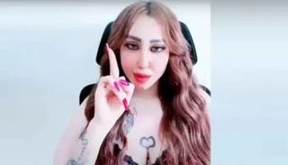 الراقصة بوسي الأسد