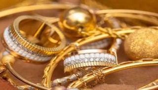 مشغولات ذهبية - أرشيفية