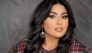  الفنانة زينب العبد