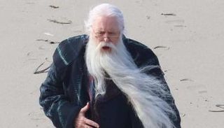 النجم الأمريكي جون ليثجو 