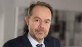 الذهب يتجاوز حاجز 4 آلاف دولار.. العالم يفقد ثقته في النظام المالي (حوار)