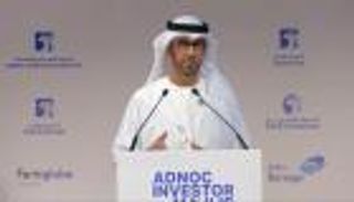 سلطان الجابر يكشف عن سجل استثنائي من الإنجازات لشركات أدنوك المدرجة