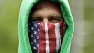 إلزام مقاطعة أمريكية بارتداء الكمامات 5 أشهر.. ما علاقة كورونا؟