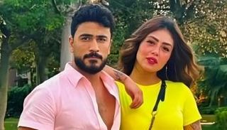 البلوغر أوتاكا والبلوغر هدير عبد الرازق