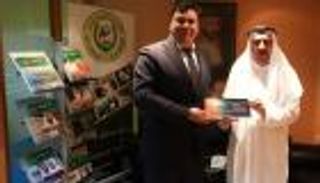 وزير البيئة الأوزبكي يبحث التعاون مع مؤسسة زايد الدولية للبيئة