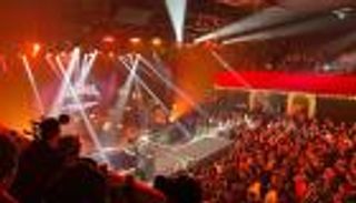 «الصواعق» تضيء سماء باريس.. أول حفل لتكريم موسيقى الميتال الفرنسي