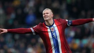 إيرلينغ هالاند مهاجم منتخب النرويج