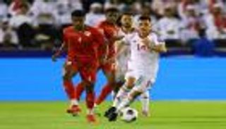 بعد غياب.. فوز مثير يقرب منتخب الإمارات من المونديال