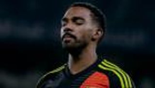 خالد عيسى.. حارس حلم الإمارات المونديالي (فيديو)