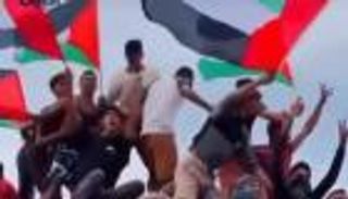 أعلام الإمارات ترفرف في غزة.. مشهد امتنان بعد عامين من النزوح