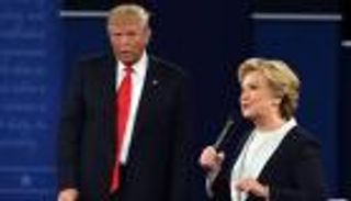 تعليق نادر.. هيلاري كلينتون تُشيد بجهود ترامب في تحقيق سلام غزة