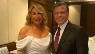 المخرجة إيناس الدغيدي وزوجها أحمد عبدالمنعم