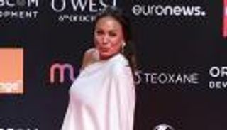 إنجي علي «لا تلتفت للنقد التافه».. وهذا رأيها في «عودة الماموث» (خاص)