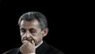 ساركوزي يُسجل سابقة ويضرب موعدا مع السجن