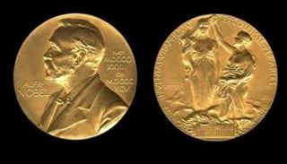 الفائزون بجائزة نوبل للاقتصاد في السنوات العشر الاخيرة