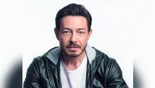 الفنان أحمد زاهر