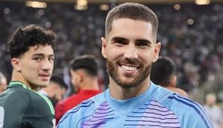 زيدان حارس منتخب الجزائر