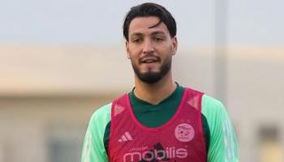 بن سبعيني نجم منتخب الجزائر