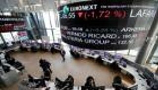 الأسهم الفرنسية لأعلى مستوى في 7 أشهر بعد نجاة الحكومة من اختبار الثقة