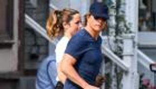 بعد شائعات قرب زواجهما.. انفصال توم كروز وآنا دي أرماس