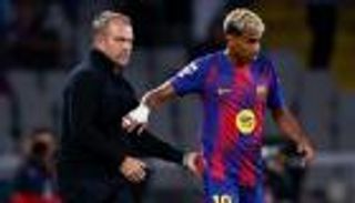 يامال يثير غضب فليك.. هل يرحل عن برشلونة؟