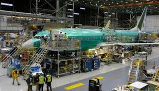  صناعة طائرات 737 ماكس