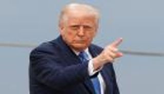 ترامب يطالب روسيا وأوكرانيا بإبرام اتفاق والتوقف عند «حدود الموت»