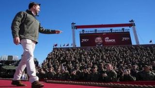 جانب من مشاركة نائب الرئيس في التدريبات