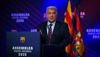 خوان لابورتا رئيس برشلونة