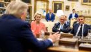 «لعبة الروليت» بين واشنطن وموسكو بأوكرانيا.. أوروبا على قائمة الطعام؟