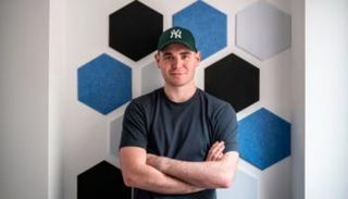 جيمس داكومب مؤسس شركة CoMind