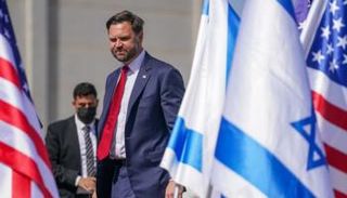 فانس لدى وصوله إلى إسرائيل - أ.ف.ب