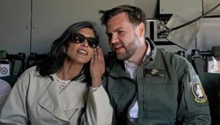 فانس وزوجته