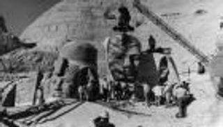 بعد نقل معبد أبوسمبل.. كيف أعيد ضبط شروق الشمس على وجه رمسيس الثاني؟ (خاص)