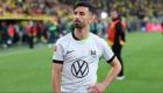 «هذه نقطة قوته».. مدرب هامبورغ يحرج نادي عمورة