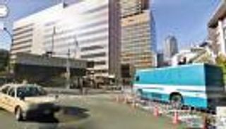 قبل زيارة ترامب.. توقيف رجل يحمل سكينا قرب سفارة أمريكا في طوكيو